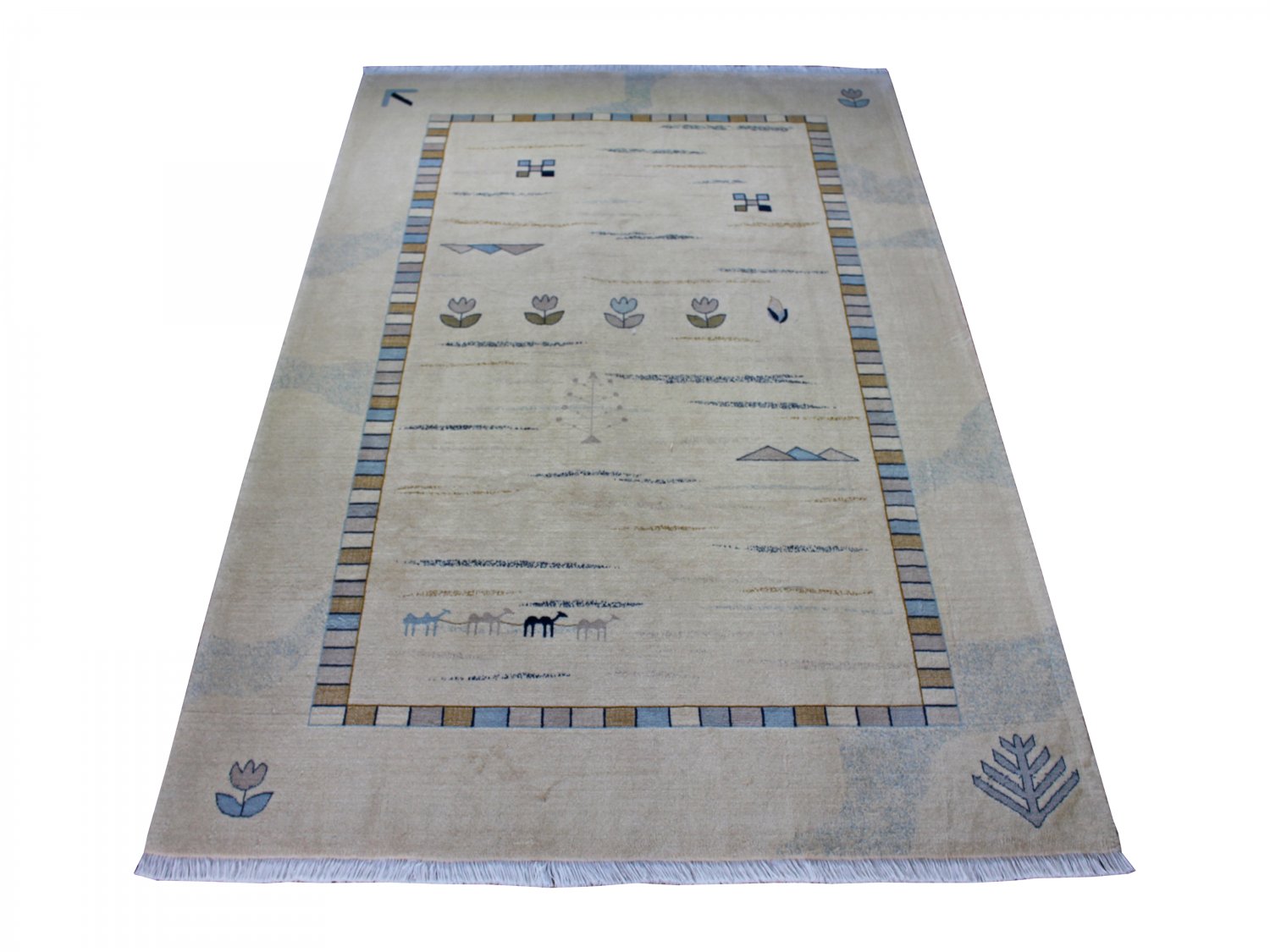 فرش پشمی ماشینی طبیعی و ارگانیک کد 0025 - زمینه کرم - حاشیه کرم